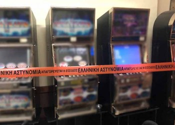 Λουκέτο σε παράνομο μίνι καζίνο στην Αττική