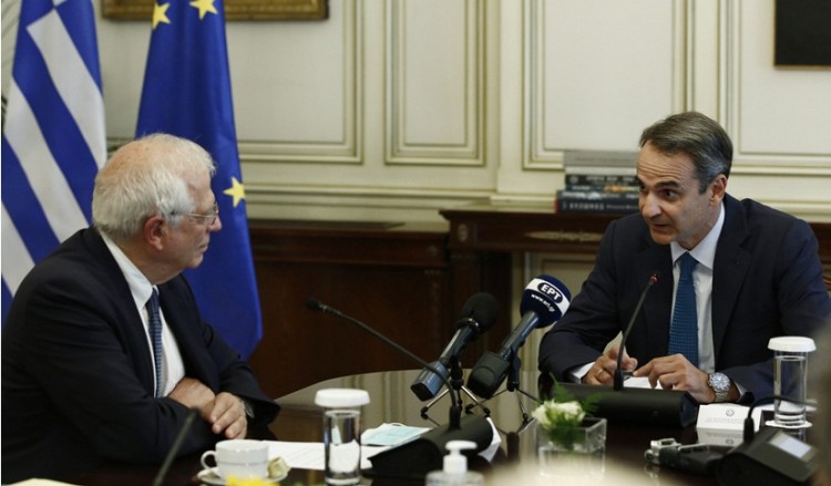 Μπορέλ στη συνάντηση με Μητσοτάκη: Αποφασισμένη η ΕΕ να προστατεύσει τα ελληνικά και ευρωπαϊκά σύνορα