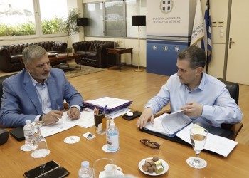 Η ανάπλαση του Φαληρικού Όρμου στο επίκεντρο της συνάντησης Πατούλη-Κάρναβου