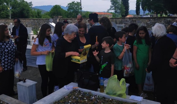 Στα ταφία του Κεχρόκαμπου Καβάλας ανήμερα του Αγίου Πνεύματος (φωτο)