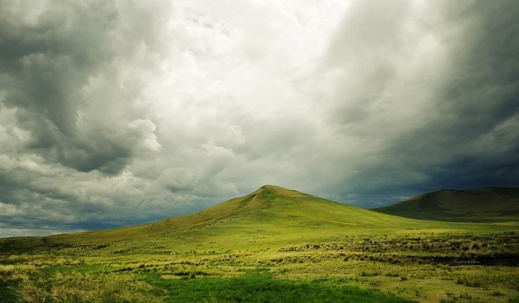 Ο καιρός σήμερα: Τοπικές βροχές και μικρή άνοδος στη θερμοκρασία