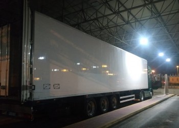 Έκρυβαν μετανάστες μέσα σε φορτηγό με καρπούζια – Εξαρθρώθηκε κύκλωμα