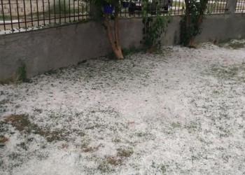 Καταστροφές από το χαλάζι στην Εορδαία (βίντεο)