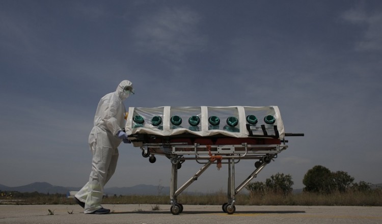 Κορονοϊός: Συναγερμός στην Κάρπαθο για το ζευγάρι των ομογενών