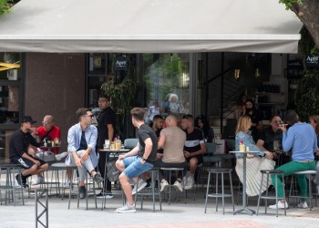 Καλπάζει ο κορονοϊός στην Ελλάδα, με 110 νέα κρούσματα σε 24 ώρες
