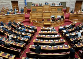 Νομοσχέδιο για διαδηλώσεις: Υπερψηφίστηκε με 187 «ναι»