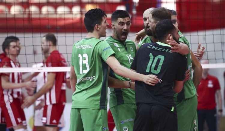 Ολυμπιακός-Παναθηναϊκός 0-3: «Πράσινο» προβάδισμα για τον τίτλο στο βόλεϊ (βίντεο)