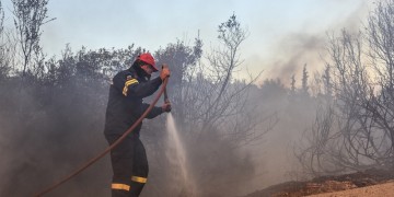 Πολύ υψηλός κίνδυνος πυρκαγιάς σήμερα – Ποιες περιοχές είναι στο κόκκινο (χάρτης)