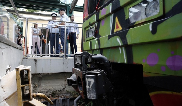 Τι λέει η ΣΤΑΣΥ για το ατύχημα με το συρμό στο σταθμό Κηφισιάς