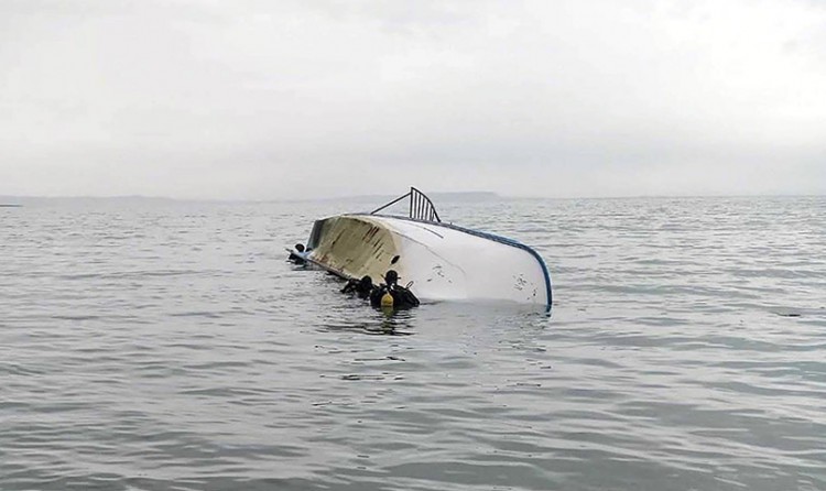 Τουρκία: Πλοιάριο με μετανάστες βυθίστηκε στη λίμνη Βαν