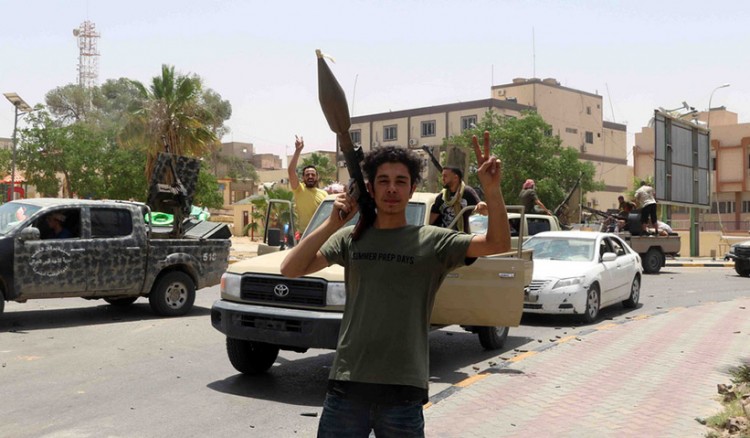 Λιβύη: Το Κοινοβούλιο θα ενέκρινε επέμβαση του στρατού της Αιγύπτου σε περίπτωση «απειλής»