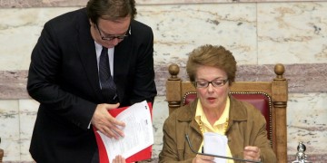 Πέθανε η Βέρα Νικολαΐδου, πρώην αντιπρόεδρος της Βουλής και μέλος της ΚΕ του ΚΚΕ