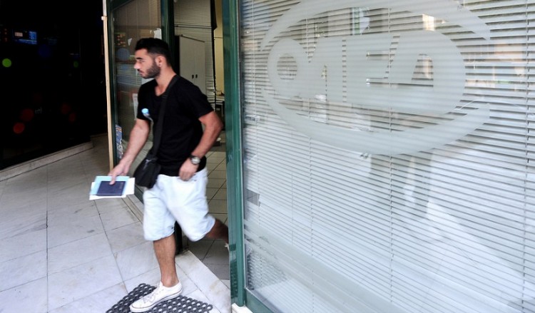 Ξεκίνησαν οι αιτήσεις για το επίδομα στους εποχικούς σε τουρισμό και επισιτισμό