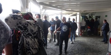 Χιλιάδες τουρίστες συρρέουν στην Παναγία Σουμελά στον Πόντο (φωτο)