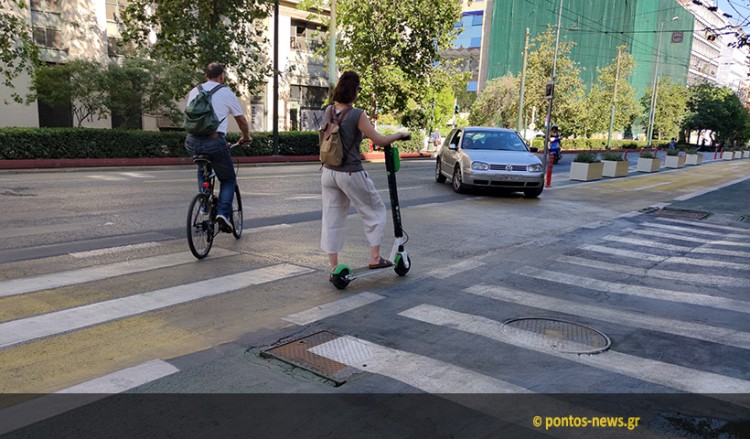 Πεζοί και ποδηλάτες στον «Μεγάλο Περίπατο» (φωτο)