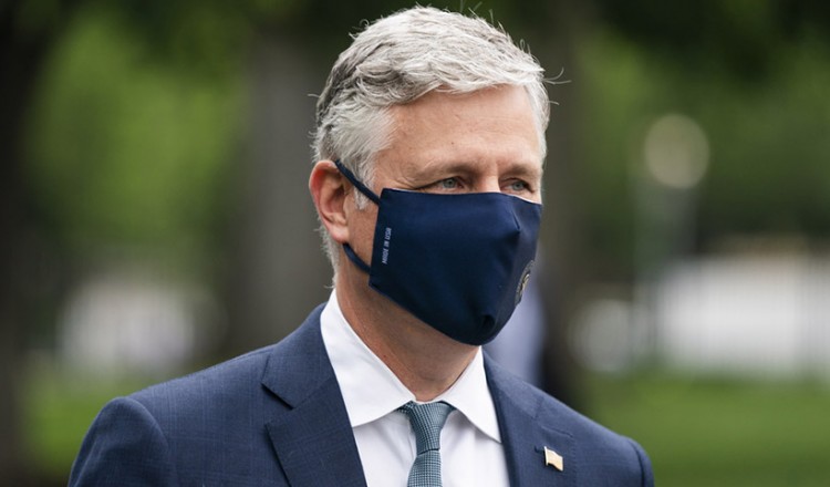 ΗΠΑ: Με Covid-19 ο σύμβουλος εθνικής ασφάλειας του Τραμπ