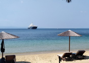 Διακοπές στη Σκιάθο για τον Σεΐχη του Κατάρ και την οικογένειά του