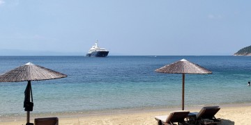 Διακοπές στη Σκιάθο για τον Σεΐχη του Κατάρ και την οικογένειά του