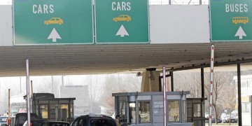 Η Ελλάδα κλείνει τα σύνορα για τους Σέρβους λόγω Covid-19