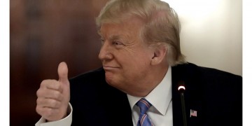 Ο Τραμπ «αποθεώνει» τον Ερντογάν: Όσο χειρότερος, τόσο το καλύτερο