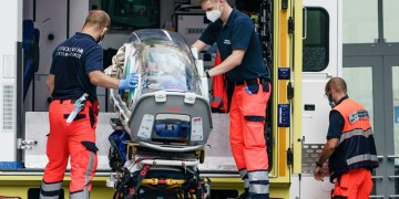 Ο Ναβάλνι μεταφέρθηκε στο Βερολίνο με τη βοήθεια μιας γερμανικής ΜΚΟ