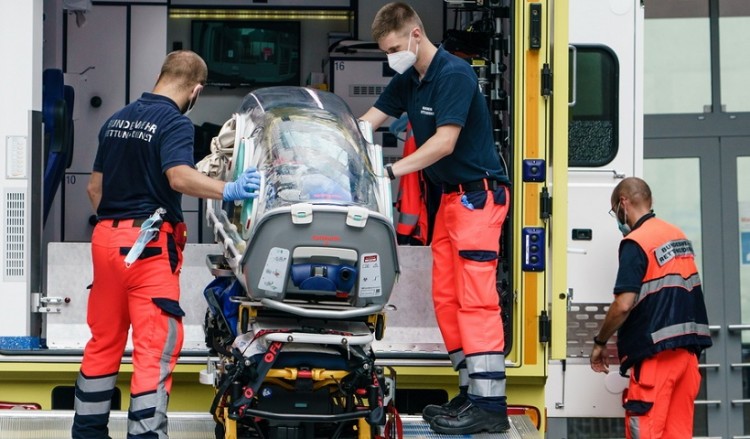 Ο Ναβάλνι μεταφέρθηκε στο Βερολίνο με τη βοήθεια μιας γερμανικής ΜΚΟ