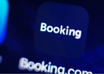 Booking.com: Απολύει έως και το ένα τέταρτο του προσωπικού