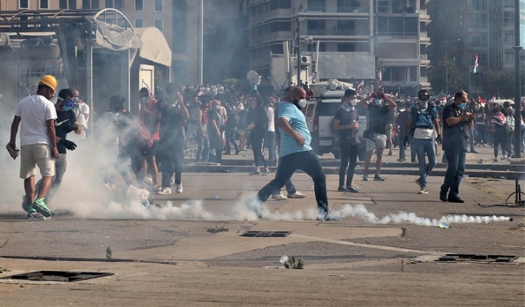 Λίβανος: Δεύτερη ημέρα αντικυβερνητικών διαδηλώσεων (βίντεο)