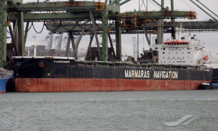 Φωτιά σε πλοίο υπό ελληνική σημαία στην Αραβική Θάλασσα