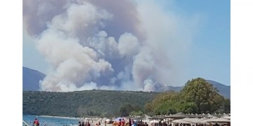 Μεγάλη φωτιά στην Ανατολική Μάνη – Σε δύο μέτωπα κινείται η πυρκαγιά