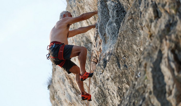 Σωτήρης Γουναρίδης, ορειβάτης και αναρριχητής, ετών 77: Το βουνό διαλέγει τους εραστές του (βίντεο, φωτο)