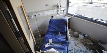 Λίβανος: Ζευγάρι περιγράφει τη γέννηση του γιου του τη στιγμή της έκρηξης στη Βηρυτό (φωτο)