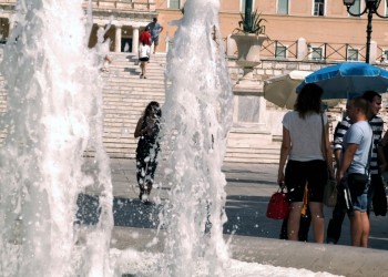 Καύσωνας: Τι προσέχουμε για να μην πάθουμε θερμοπληξία