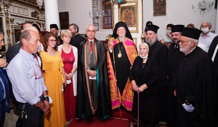 Άρχων Ευταξίας της ΜτΧΕ ο Ιωακείμ Καμπουρόπουλος, ο διευθυντής του ελληνικού Γυμνασίου-Λυκείου της Ίμβρου