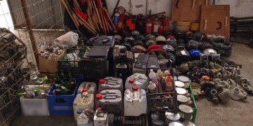 Θεσσαλονίκη: Εικόνες από την αστυνομική επιχείρηση σε υπό κατάληψη κτήριο