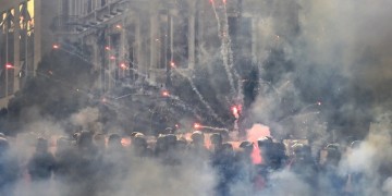 Λίβανος: Παραιτήθηκε η κυβέρνηση (βίντεο)