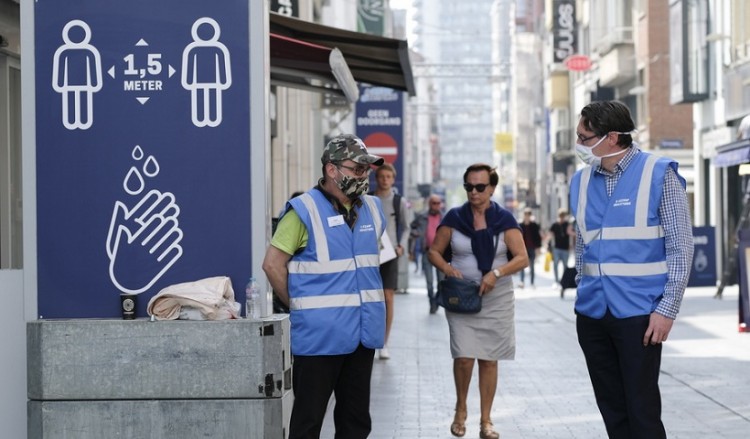 Υποχρεωτική η χρήση μάσκας στην περιφέρεια των Βρυξελλών
