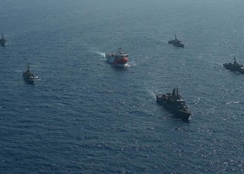 Συνεχίζει τους ελιγμούς το «Oruç Reis» εντός την ελληνικής υφαλοκρηπίδας