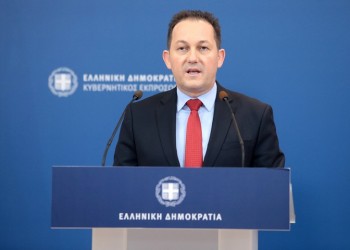 Κλείνουν τα σύνορα στην Κρυσταλλοπηγή, περισσότερα τα τεστ για κορονοϊό