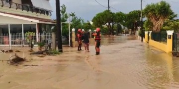 Εύβοια: Οι ελληνικές τράπεζες «έτοιμες να συνδράμουν» νοικοκυριά και επιχειρήσεις