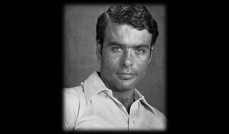 Πέθανε ο Γιάννης Πουλόπουλος