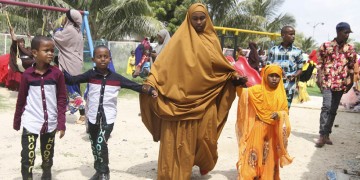 Σομαλία: Σάλο προκαλεί νομοσχέδιο που νομιμοποιεί το γάμο παιδιών