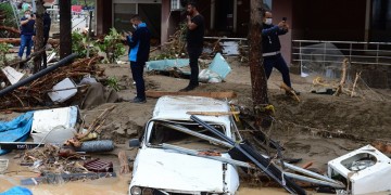 Απίστευτες εικόνες καταστροφής από την Κερασούντα (βίντεο)