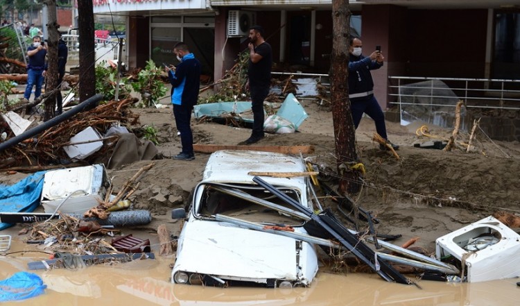 Απίστευτες εικόνες καταστροφής από την Κερασούντα (βίντεο)