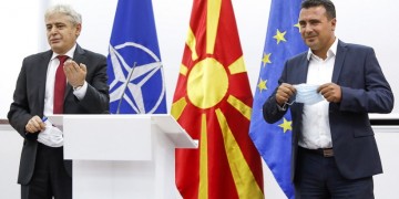 Σκόπια: Συμφωνία Ζάεφ-Αχμέτι για το σχηματισμό κυβέρνησης