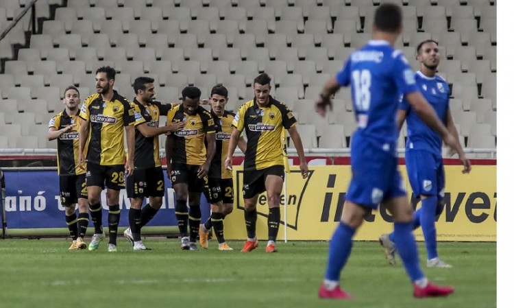 Super League: ΑΕΚ-Λαμία 3-0