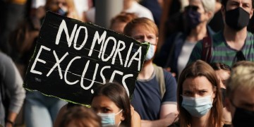 Διαδηλώσεις στη Γερμανία για να δεχθεί η ΕΕ αιτούντες άσυλο από τη Λέσβο