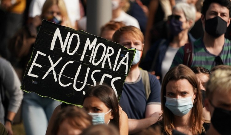 Διαδηλώσεις στη Γερμανία για να δεχθεί η ΕΕ αιτούντες άσυλο από τη Λέσβο