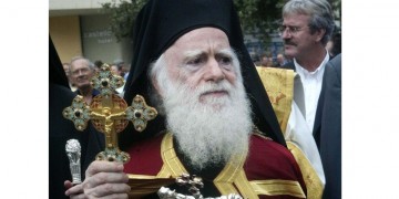 Σταθερά κρίσιμη η κατάσταση του αρχιεπισκόπου Κρήτης Ειρηναίου