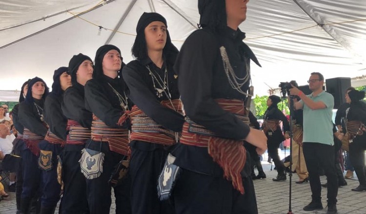 Μέσω διαδικτύου έγινε το Φεστιβάλ Ποντιακής Νεολαίας Αμερικής και Καναδά, λόγω κορονοΐου (βίντεο)